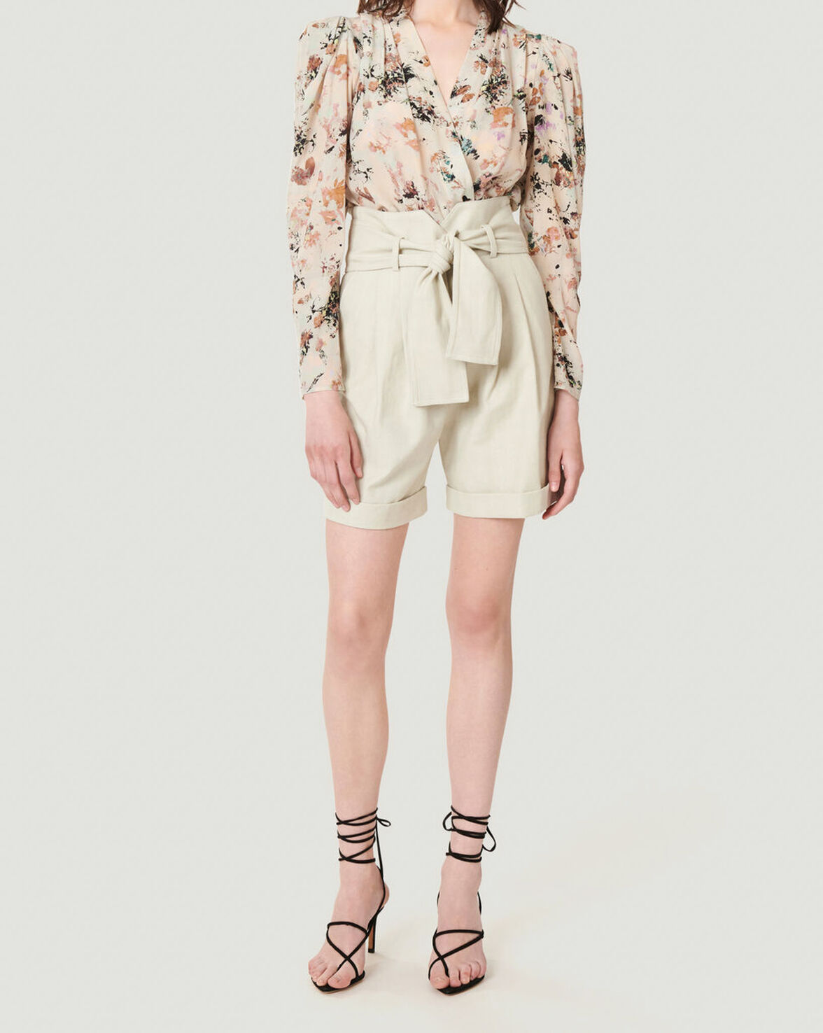 MYLA FLORAL PRINT V NECK BLOUSE TOP image number null